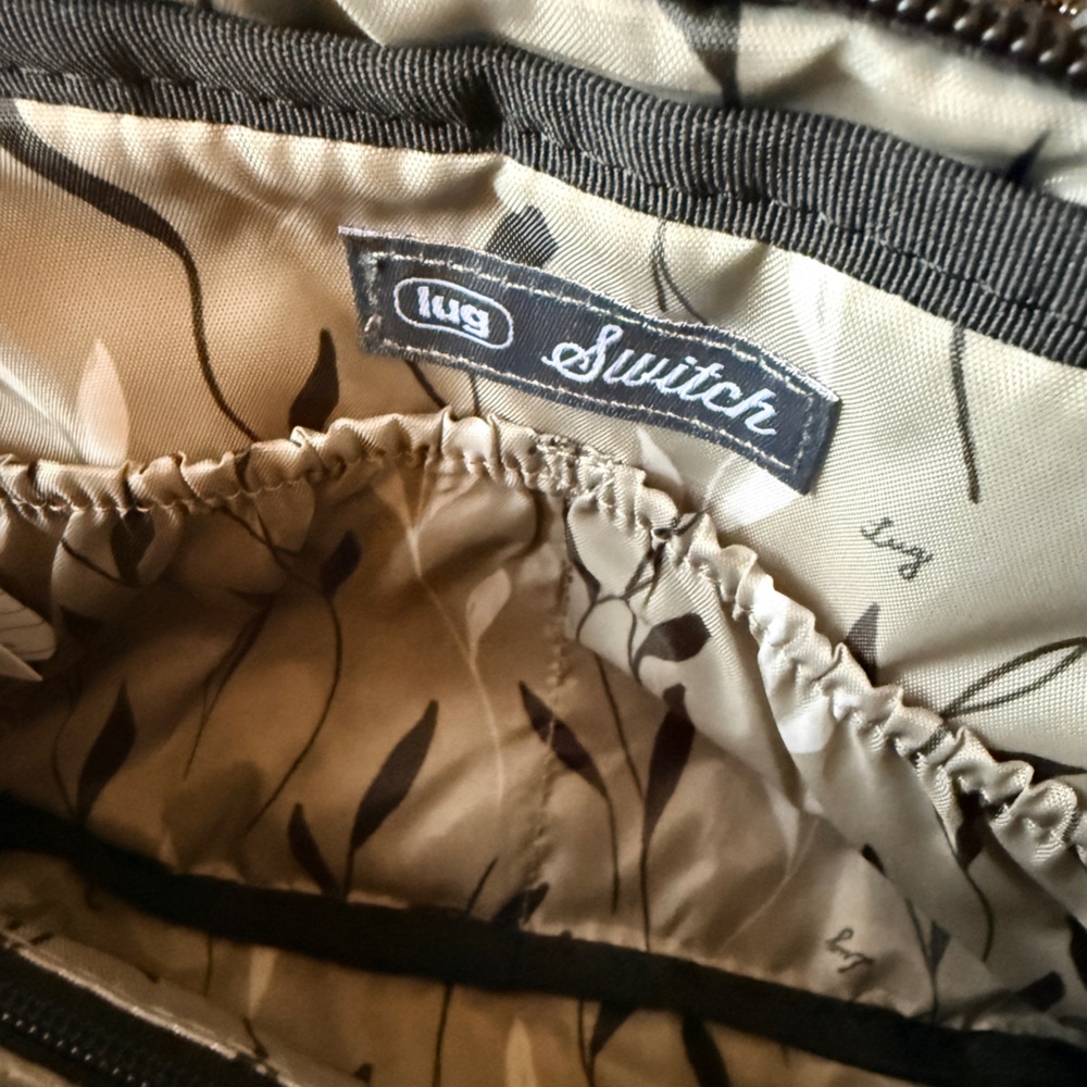 Lug Switch Crossbody & Peekaboo Set (Heather Grey) - Picture 5 of 6